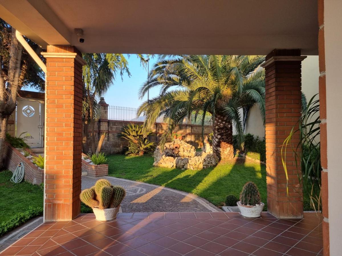 Villa Sweery Santa Maria a Vico Εξωτερικό φωτογραφία